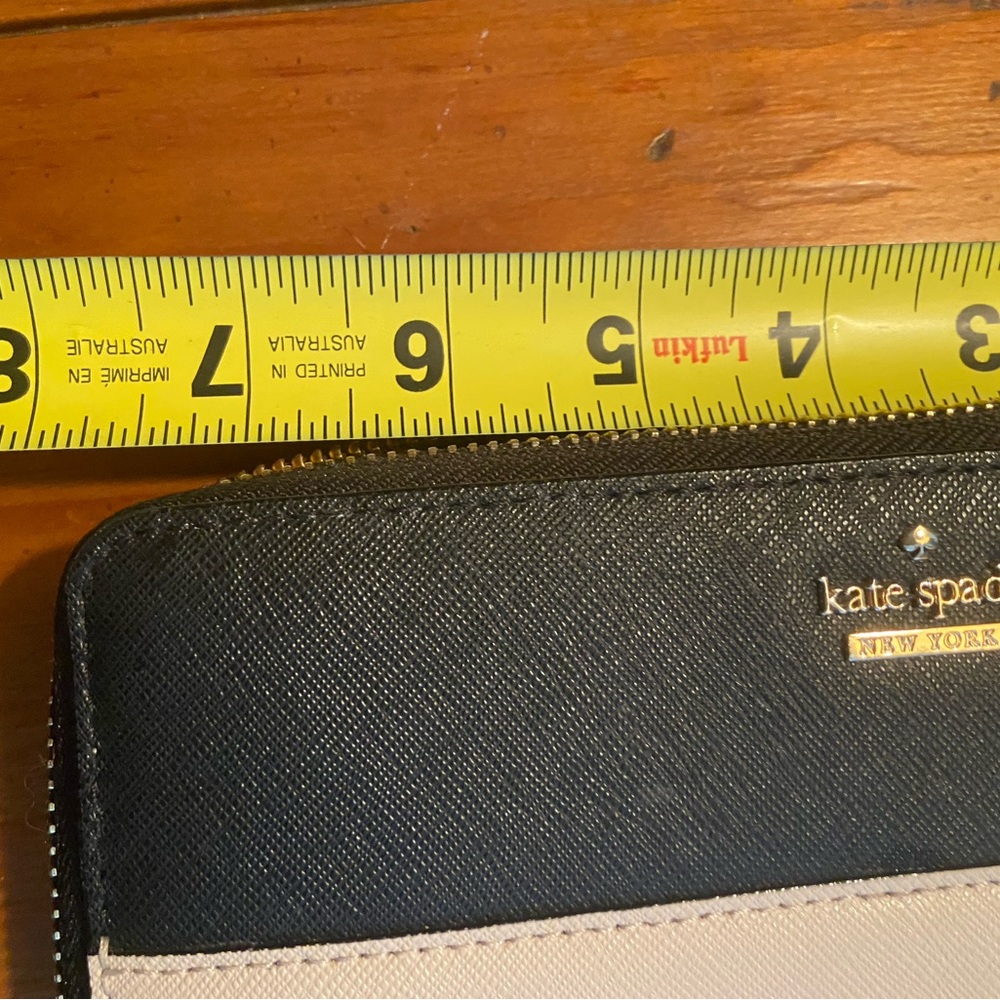 Kate Spade safiano leather long wallet with Striped Lining black and cream - Picture 12 of 13